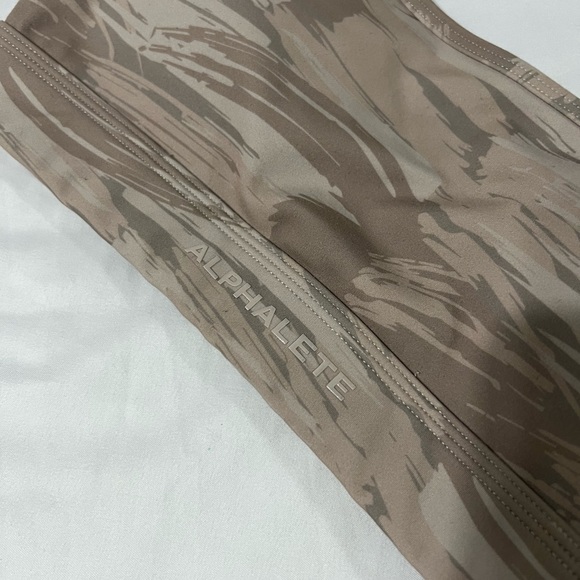 Alphalete Surface Set in Desert Canvas Camo - Picture 4 of 10